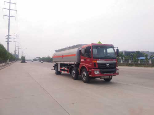 楚飛牌CLQ5250GYY5BJ型運(yùn)油車